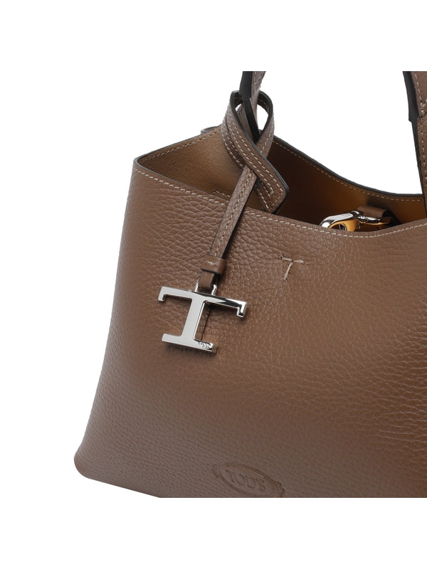 Tod'S Brown Tote Bags