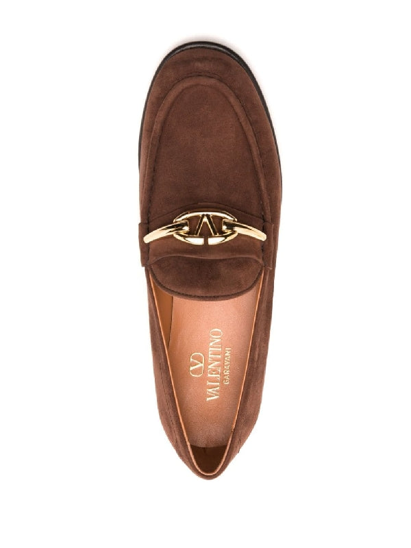 V Logo Signature Leather Loafers