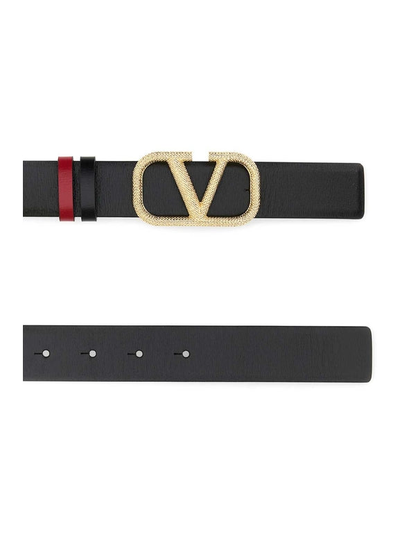 V Logo Buckle Leather Belt