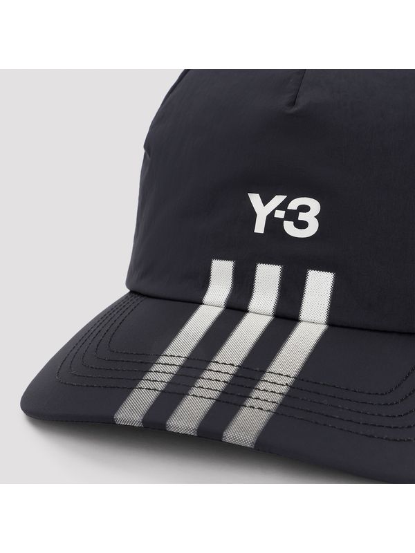 条纹徽标棒球帽