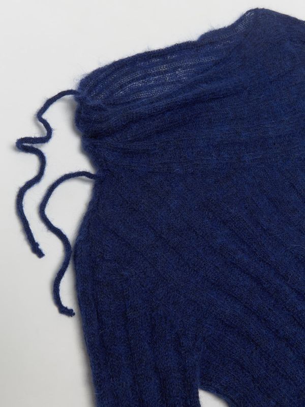 Kola Tie Detail Knit