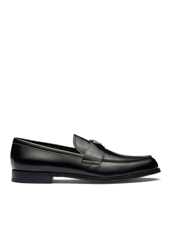 Triangular Logo Detail Leather Loafers