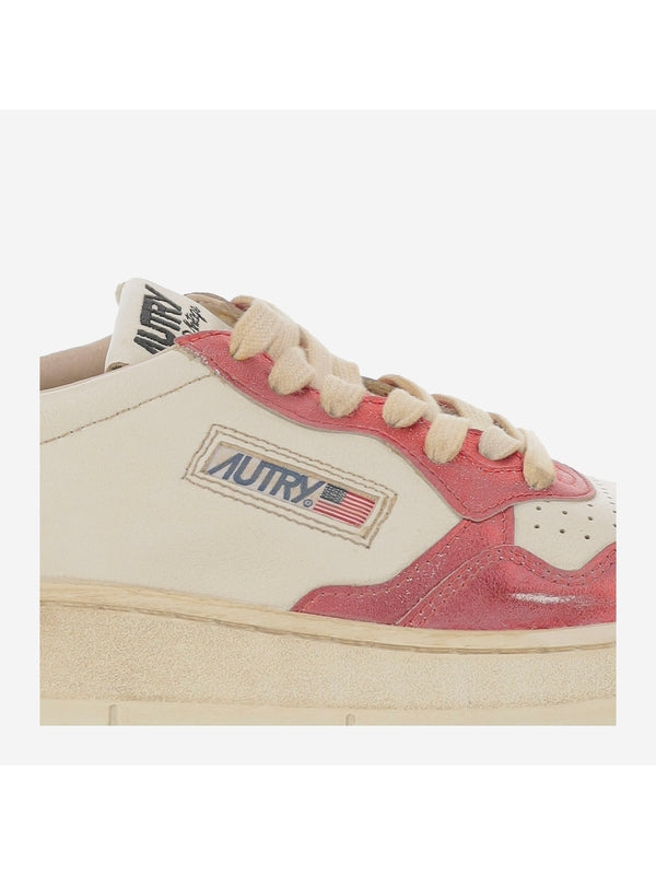 Super Vintage Medalist Low-Top Sneakers