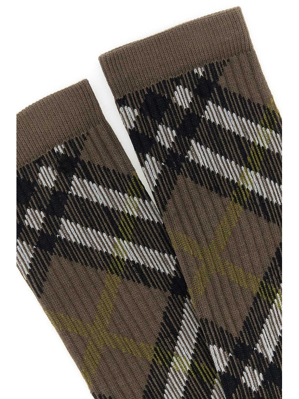 Check Pattern Cotton High-Top
  Socks