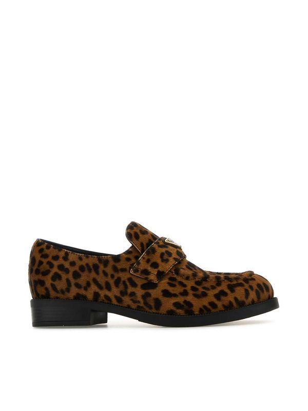 Triangle Logo Leopard Loafers