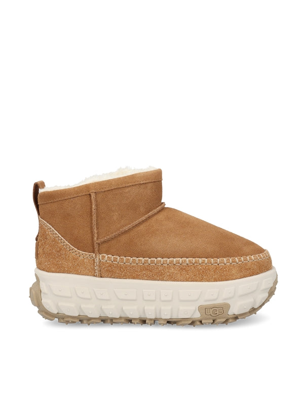 Venture Days Ultra Mini Ugg Boots