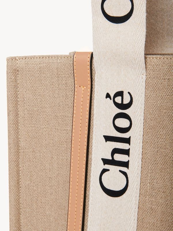 Woody Logo Canvas Medium Tote
  Bag