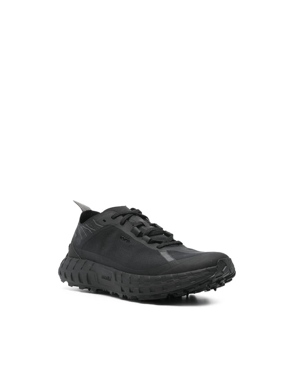 Norda Black Low Top Sneakers