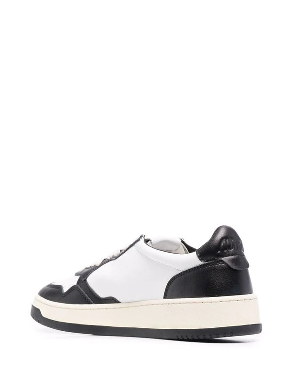 AULMWB01 Low top Sneakers