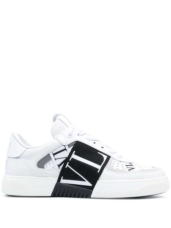 Vl7n Logo Low Top Sneakers