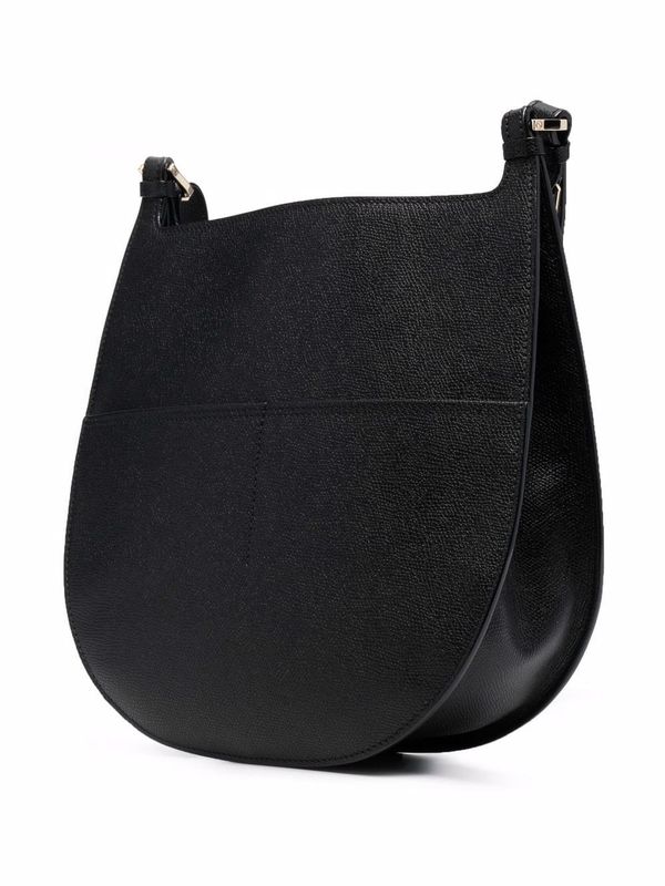 Weekend Medium Shoulder Bag