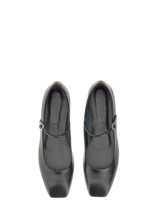 Uma Leather Flat Shoes