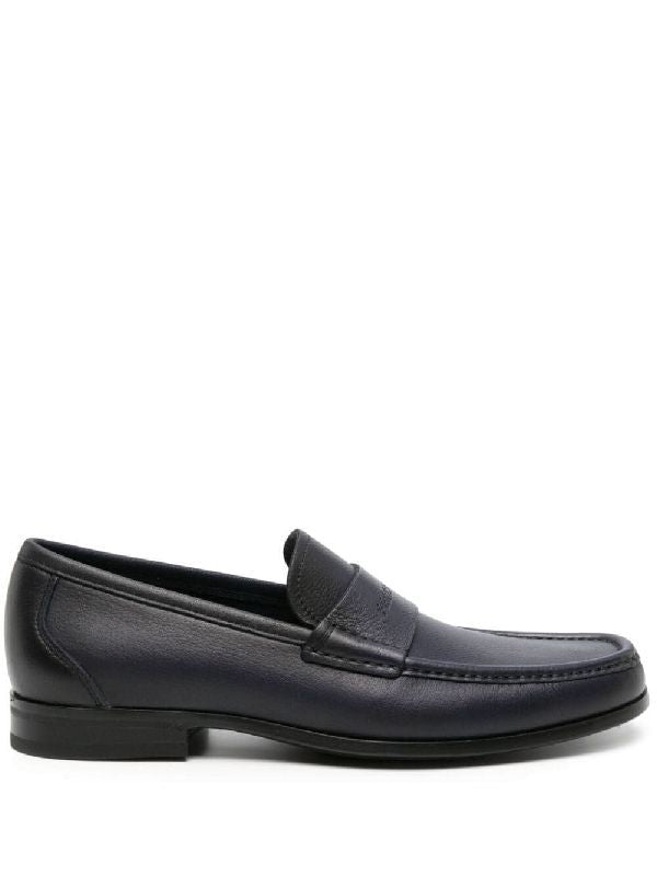 Emboss Logo Moccasin Loafers