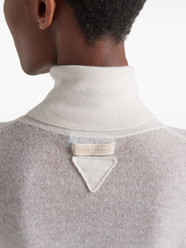 Back Logo Label High Neck Cashmere Knit