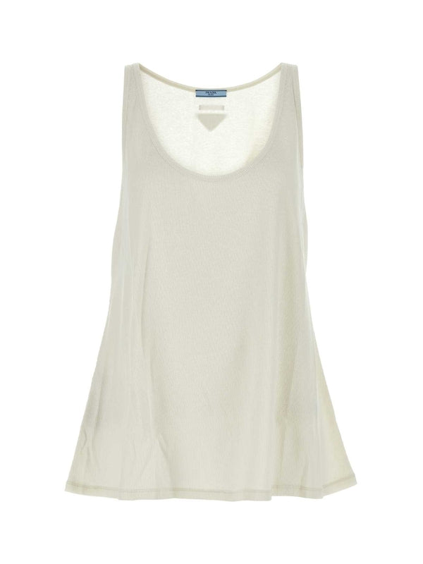 Back Simple Patch Sleeveless Top