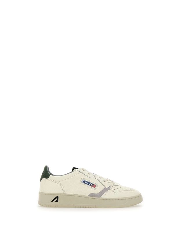 Medalist Lowtop Sneakers