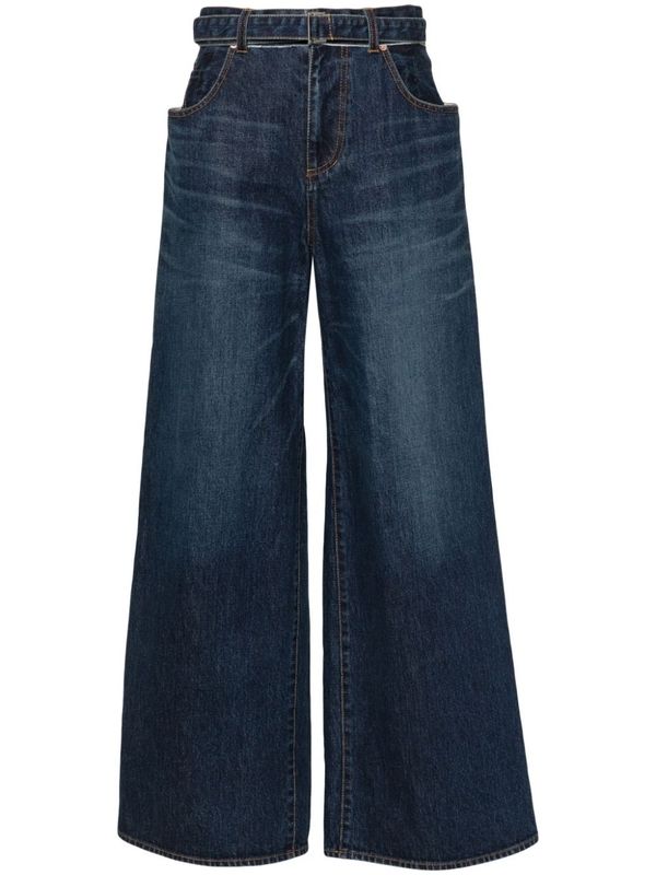 Wide Belt
  Denim Pants