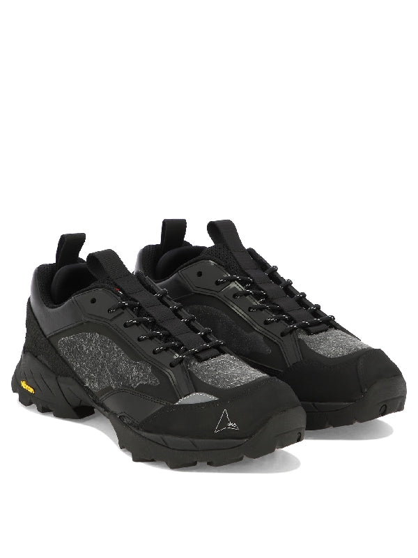 Lhakpa Runner Low Top Sneakers