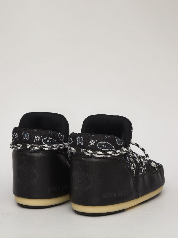 Bandana Pattern Lace-up Moon Boots