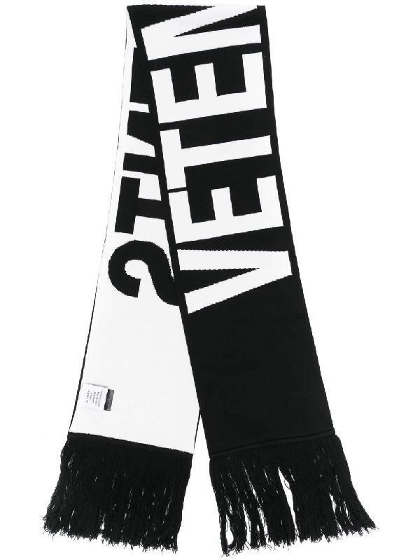 Double Logo Fringe Wool Muffler