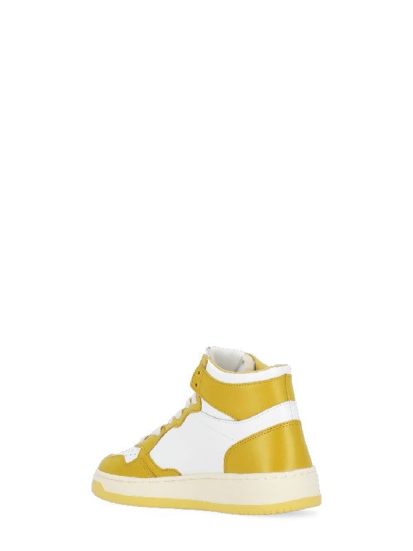 Medalist Mid-top Sneakers