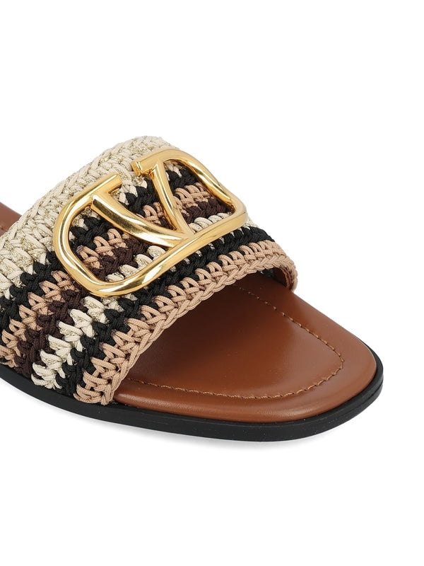 V Logo Crochet Band Slide