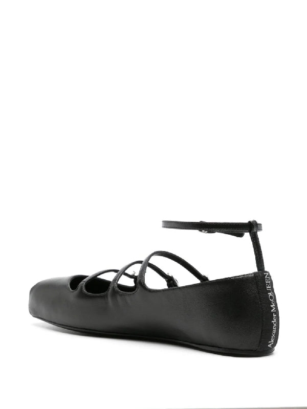 Alexander McQueen Flat shoes Black Flat Shoes