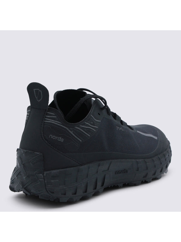 Norda Black Low Top Sneakers