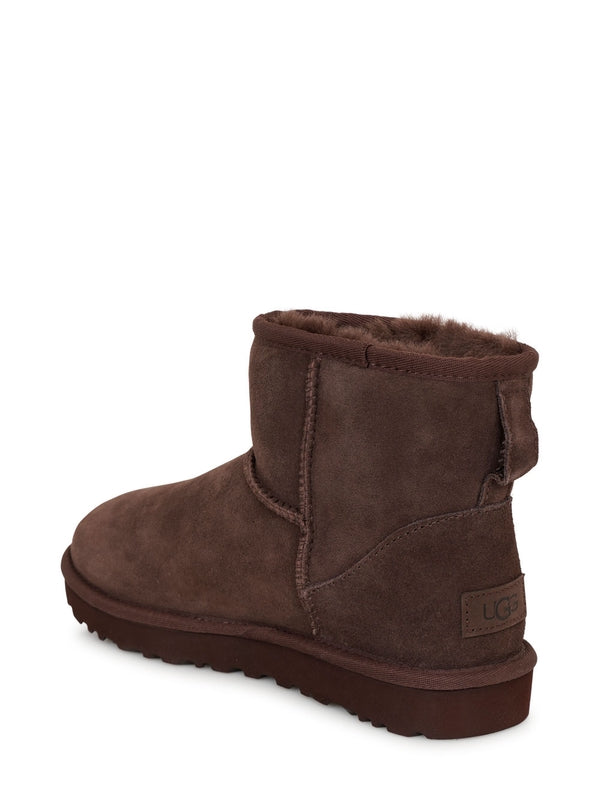 Classic Mini 2 Ugg Boots