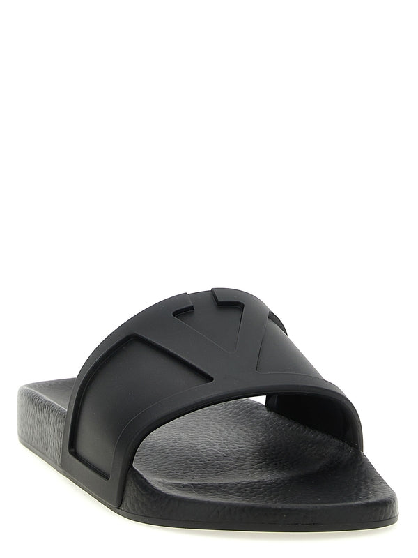 Coolside Logo
  Band Slide