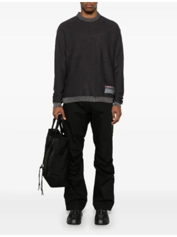 Logo Patch Ribbed Crewneck Sweatshirt