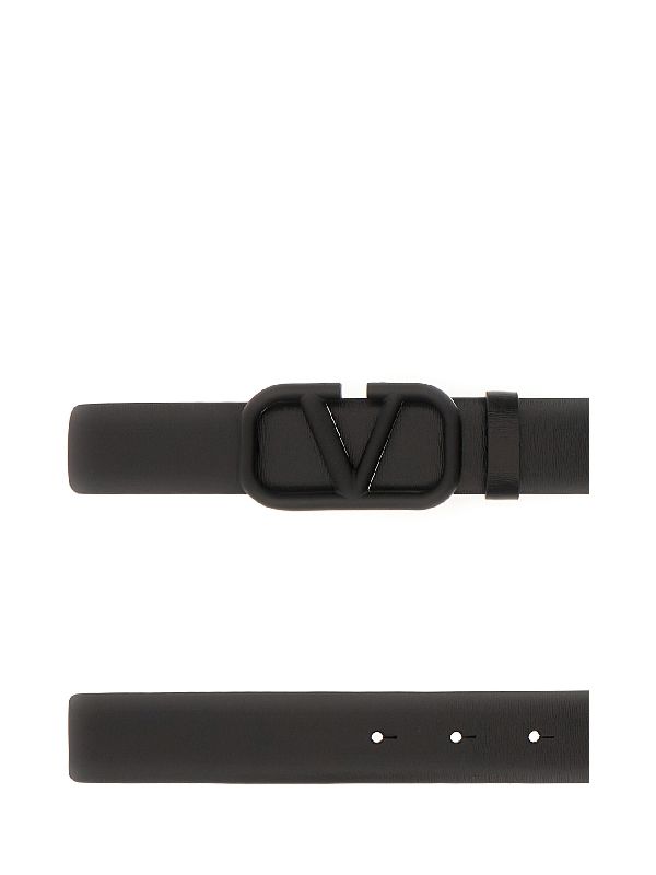 V Logo Leather Belt