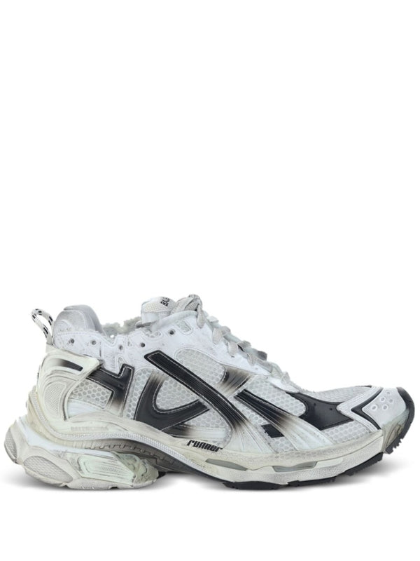 Runner Gradient Sneakers