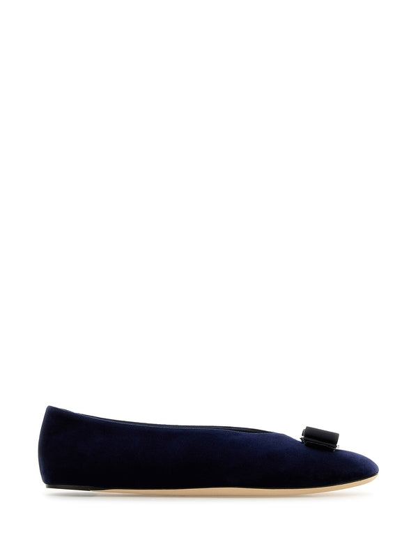 Bow Decoration Velvet Flat Shoes