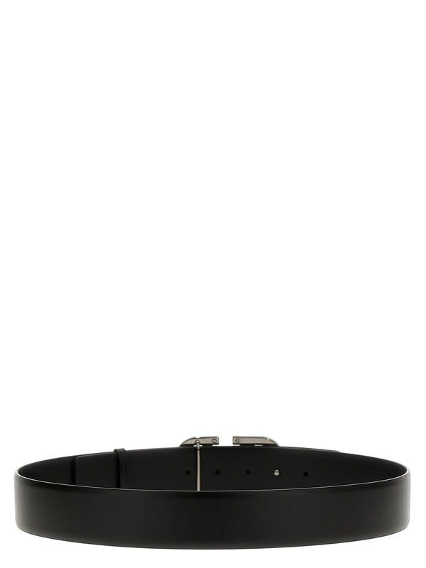 V Logo Buckle
  Leather Belt