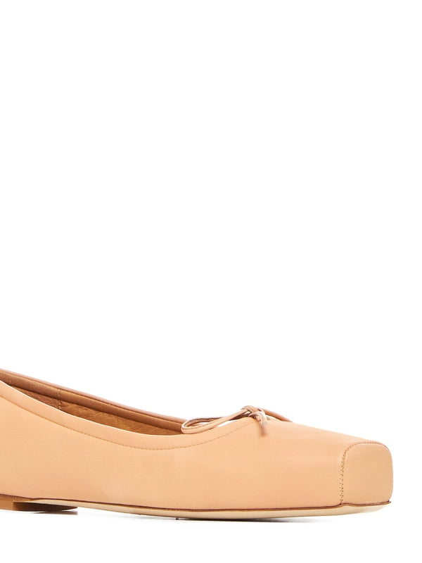 Bow Detail Leather Flat Shoes