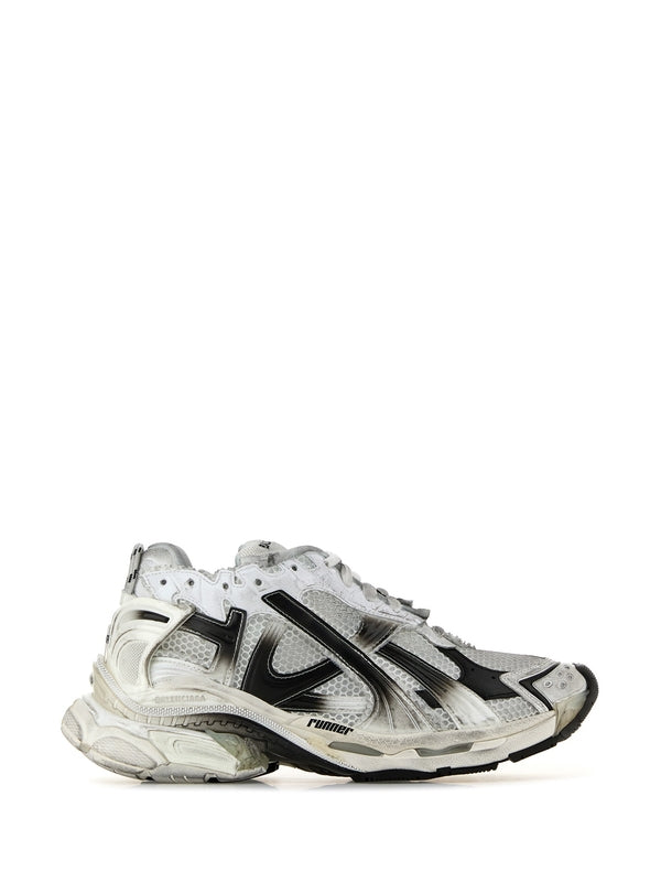 Runner Low-top Sneakers