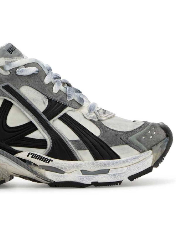 Runner
  Lowtop Sneakers