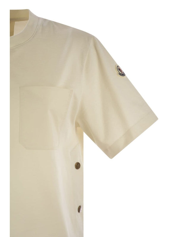 Side Snap Button Cotton Short Sleeve T-Shirt