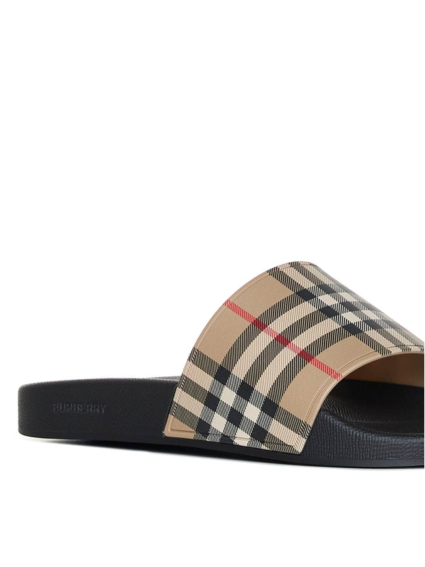 Burberry Beige Slides