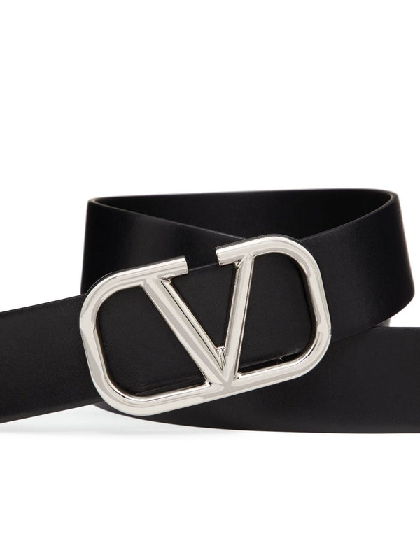 V Logo Buckle Leather Belt