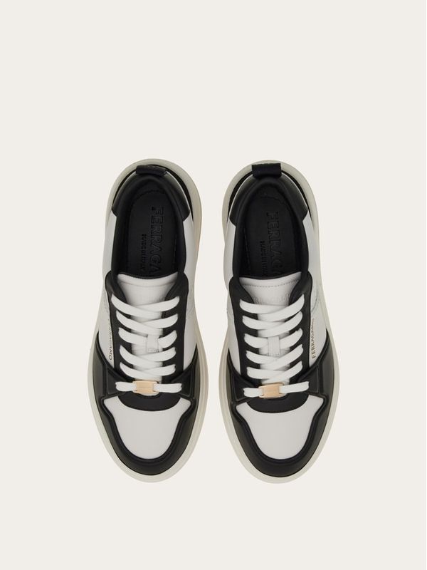 Logo Two-tone Leather Low-top Sneakers