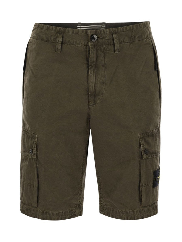 Wappen Patch Cotton Cargo Bermuda Shorts