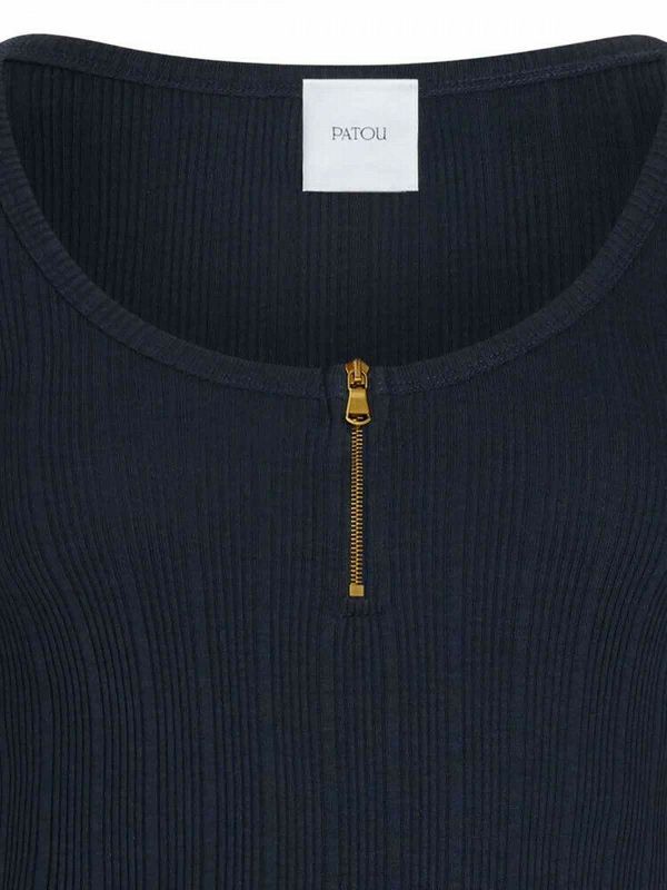 Half Zip Up
  Short Sleeve T-Shirt