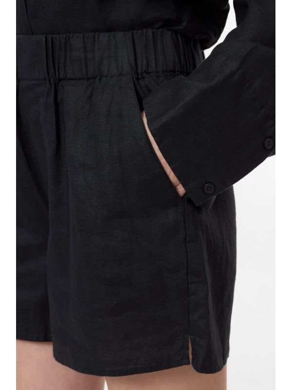 Black Linen Banded Shorts