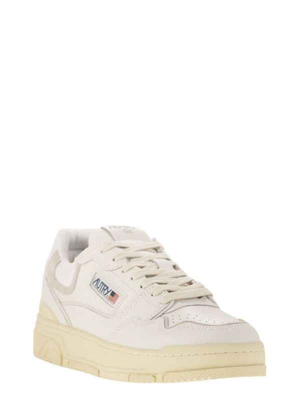 CLC Low-Top Sneakers