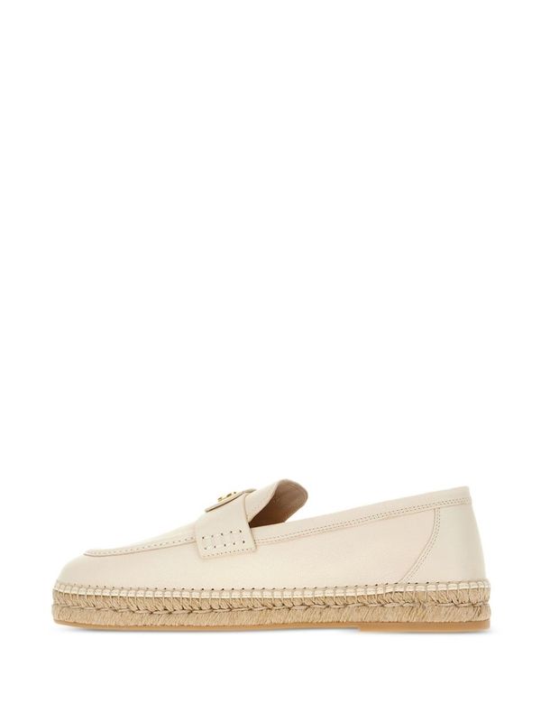 V Logo
  Signature Espadrille
