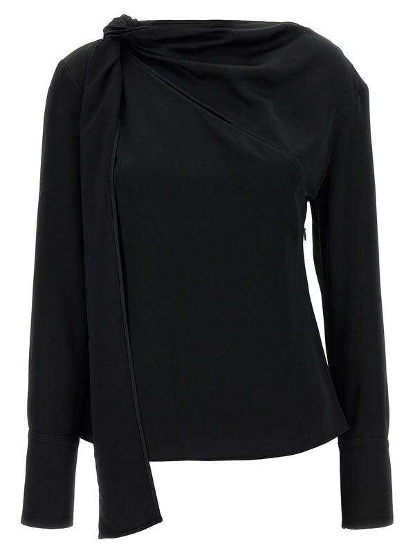 Tie-Neck
  Detail Blouse