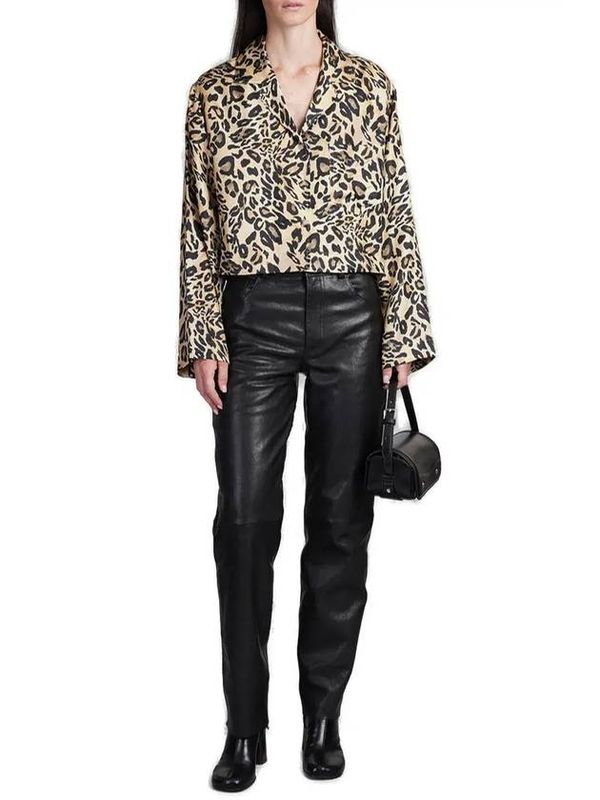 Vally Animal
  Printing Cropped Shirt