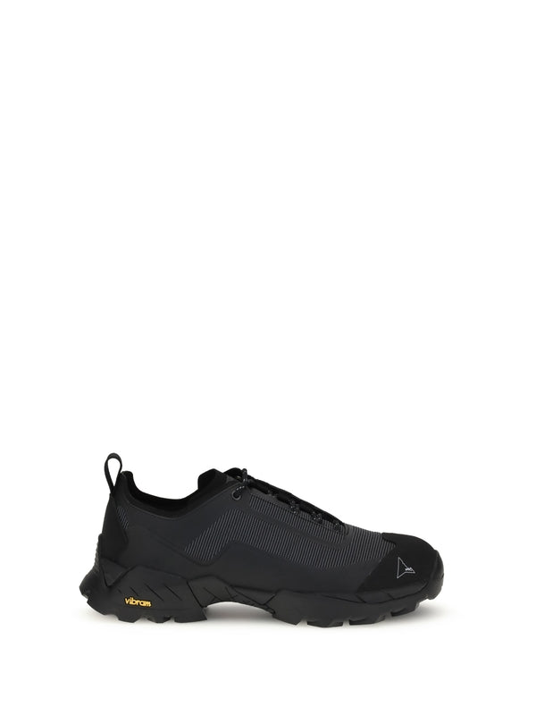 Roa Black Low Top Sneakers